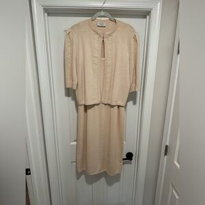 St. John Evening for I. Magnin Knit 2 piece set Dress & Jacket Sz 14 blush color